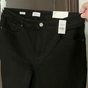 LOFT outlet skinny curvy mid rise black jeans